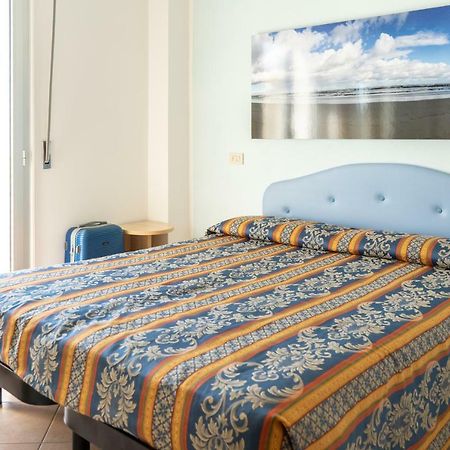 Hotel Tiglio ริมินี ภายนอก รูปภาพ